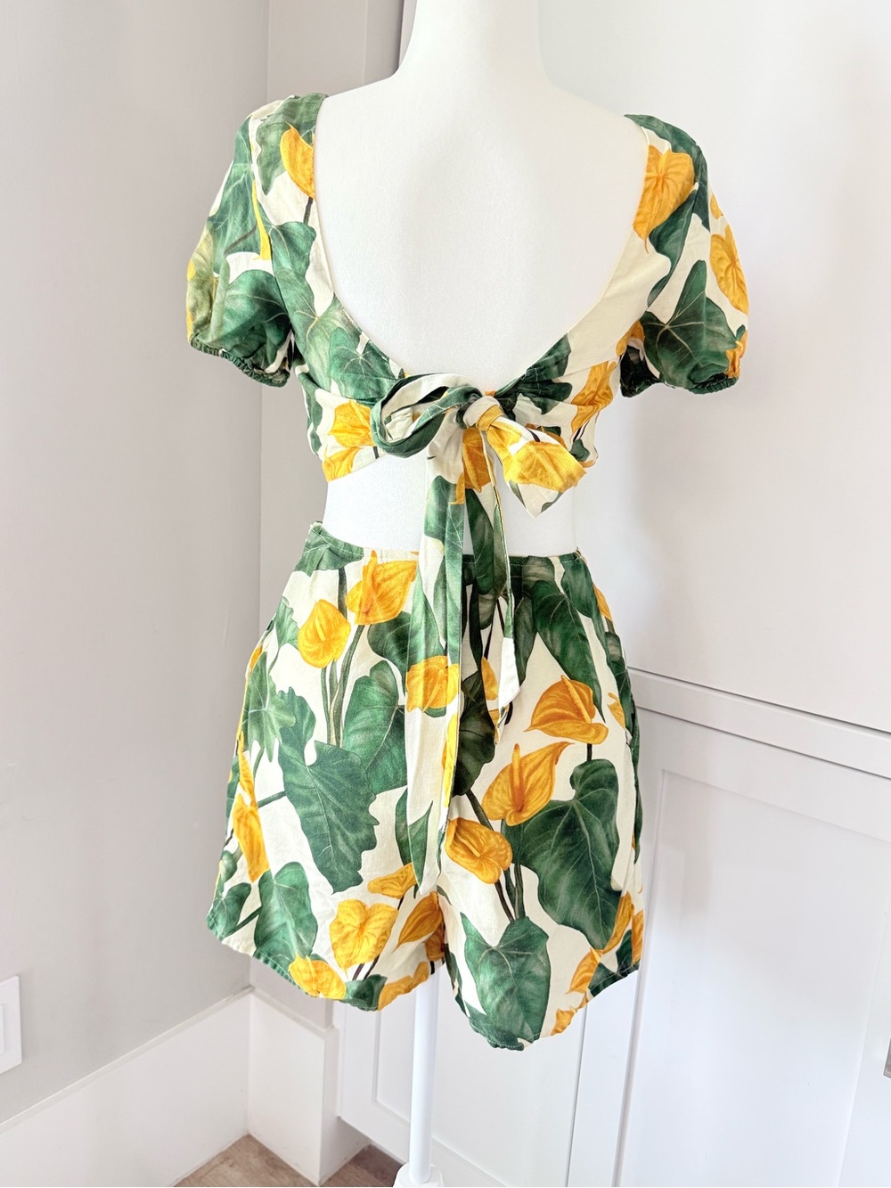 FARM Rio Yellow & Green Tropical Leaf Puff-Sleeve Romper - Picture 6 of 9